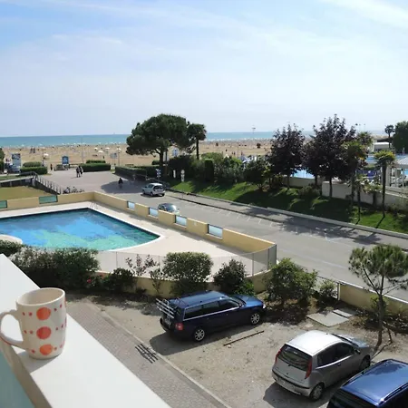 Daire Lovely Flat With Shared Pool - Beahost *